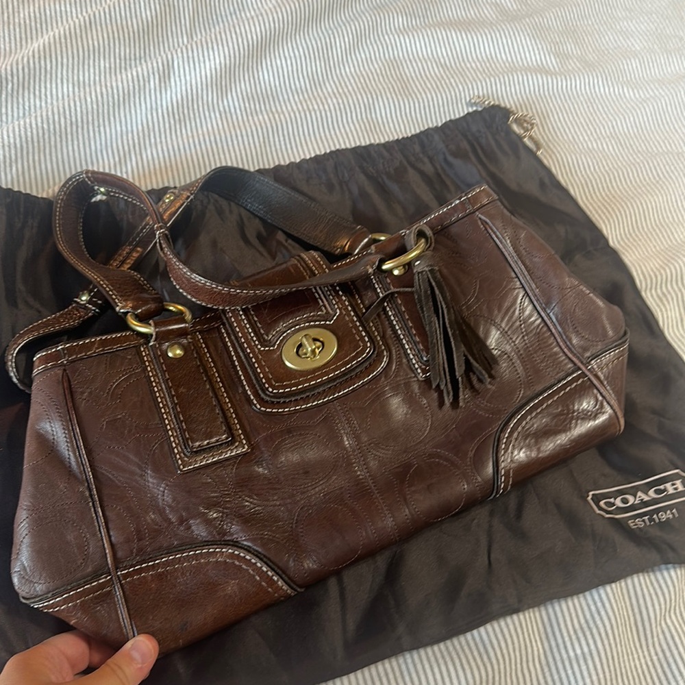 Coach / Leather Shoulder Bag